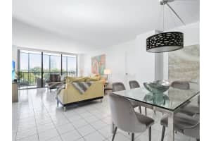 20379 W Country Club Dr 536 Aventura, FL 33180 - MLS#A11992115