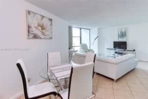 800 Parkview Dr 311 Hallandale Beach, FL 33009 - MLS#A11992140