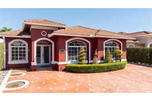 7929 Nw 200th Ter Hialeah, FL 33015 - MLS#A11992153