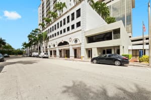 357 Almeria Ave APT 1006, Coral Gables, FL 33134, - MLS#A11992163