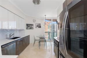 3370 NE 190th St APT 2007, Aventura, FL 33180, - MLS#A11992164
