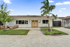 3350 N 40th St Hollywood, FL 33021 - MLS#A11992205