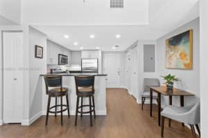 111 Flagler St , Miami, FL 33131 - MLS#A11992211