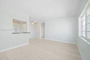 7315 Byron Ave , Miami Beach, FL 33141 - MLS#A11992227