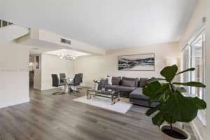 1350 123rd Ave , Pembroke Pines, FL 33026 - MLS#A11992229
