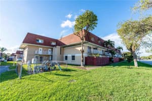 250 NW 107th Ave APT 205, Miami, FL 33172, - MLS#A11992233