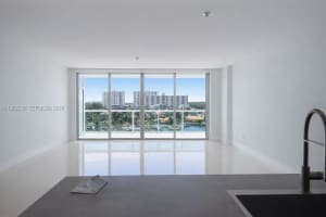 400 Sunny Isles Blvd 819, Sunny Isles Beach