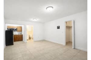 2471 NW 18th Terrace a, Miami, FL 33125, - MLS#A11992254