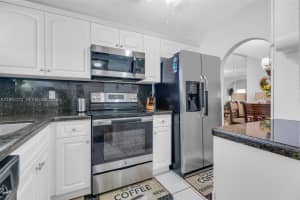 2651 E Sunrise Lakes Dr 104 Sunrise, FL 33322 - MLS#A11992272