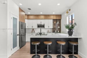 10487 W 34th Ct Hialeah, FL 33018 - MLS#A11992276