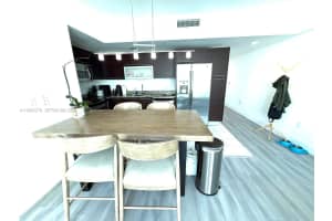 950 Brickell Bay Dr 2706 Miami, FL 33131 - MLS#A11992279