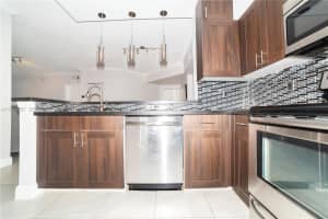 17100 N Bay Rd APT 1802, Sunny Isles Beach, FL 33160, - MLS#A11992297