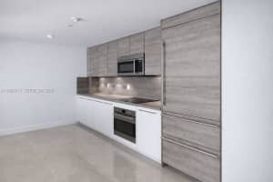 400 Sunny Isles Blvd APT 819, Sunny Isles Beach, FL 33160, - MLS#A11992311
