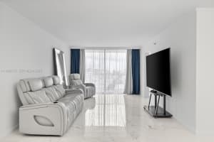 210 174th St APT 2112, Sunny Isles Beach, FL 33160, - MLS#A11992317