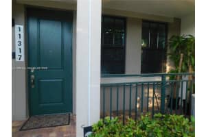 11317 SW 15th St, Pembroke Pines, FL 33025, - MLS#A11992322