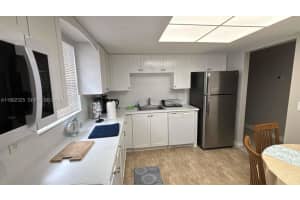 1120 24th Ave , Pompano Beach, FL 33062 - MLS#A11992325