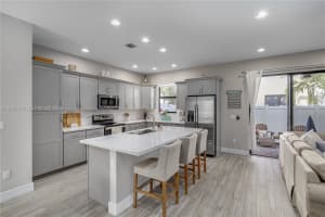 20921 Nw 1st Ct Pembroke Pines, FL 33029 - MLS#A11992345