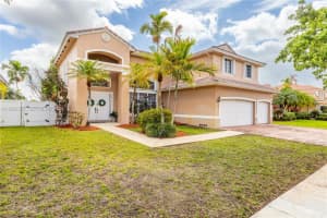 337 Sw 188th Terrace, Pembroke Pines
