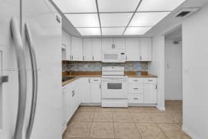 18011 Biscayne Blvd 903 Aventura, FL 33160 - MLS#A11992363