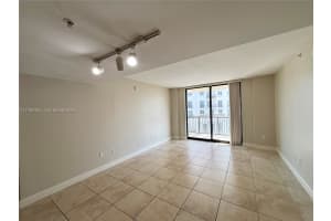55 Merrick Wy APT 702, Coral Gables, FL 33134, - MLS#A11992366
