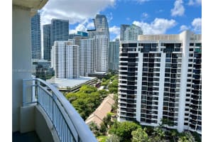 770 Claughton Island Dr , Miami, FL 33131 - MLS#A11992380