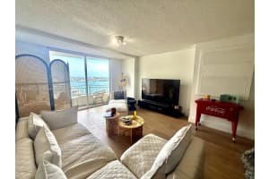 770 Claughton Island Dr , Miami, FL 33131 - MLS#A11992380