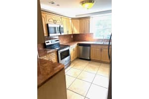 6713 Sw 112th Ct Miami, FL 33173 - MLS#A11992404