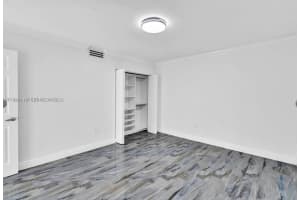 8900 Collins Ave 304 Surfside, FL 33154 - MLS#A11992418