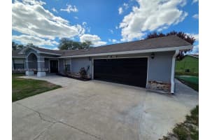 2356 Royal Oaks Blvd , Kissimmee, FL 34744 - MLS#A11992433