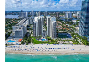 19333 Collins Ave , Sunny Isles Beach, FL 33160 - MLS#A11992472