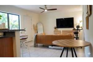3240 Mary St APT S206, Miami, FL 33133, - MLS#A11992489
