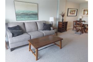 1731 15th St , Fort Lauderdale, FL 33316 - MLS#A11992491