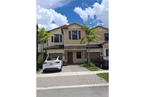 5990 Mustang Mnr Davie, FL 33314 - MLS#A11992496