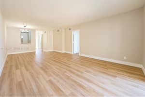 333 Nw 17th Ct 203b Fort Lauderdale, FL 33311 - MLS#A11992524