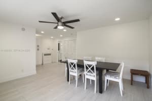 1440 Se 15th St 2 Fort Lauderdale, FL 33316 - MLS#A11992528