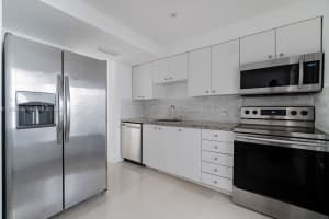 1075 93rd St APT 203, Bay Harbor Islands, FL 33154, - MLS#A11992546