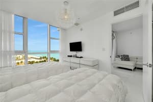Trump Royale, 18201 Collins Ave APT 1002, Sunny Isles Beach, FL 33160, - MLS#A11992592