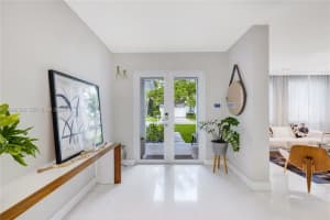 5602 Sw 65th Ct South Miami, FL 33143 - MLS#A11992599