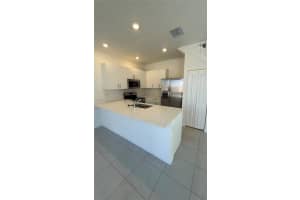 679 SE 13th St Cir, Homestead, FL 33034, - MLS#A11992600