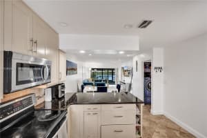 707 Banks Rd Margate, FL 33063 - MLS#A11992610