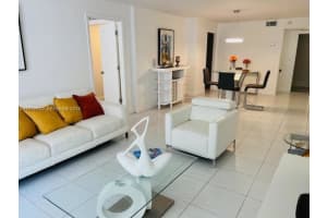 6039 Collins Ave APT 1506, Miami Beach, FL 33140, - MLS#A11992622