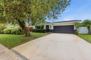 12002 27th Dr , Coral Springs, FL 33065 - MLS#A11992628