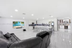 12002 27th Dr , Coral Springs, FL 33065 - MLS#A11992628