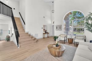 9732 32nd St , Doral, FL 33172 - MLS#A11992650