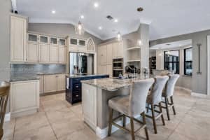 343 Coconut Cir Weston, FL 33326 - MLS#A11992661