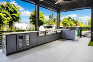 8002 NW 43rd St, Doral, FL 33166, - MLS#A11992663