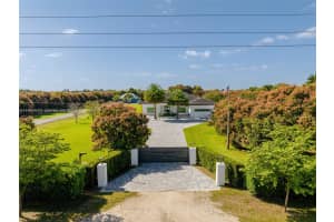 17950 192nd St , Miami, FL 33187 - MLS#A11992670