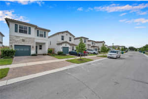 2300 NW 130th St, Miami, FL 33167, - MLS#A11992676