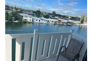 7900 Tatum Waterway Dr , Miami Beach, FL 33141 - MLS#A11992681