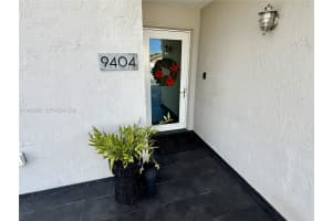 9404 Sw 8th Ter 9404 Miami, FL 33174 - MLS#A11992708